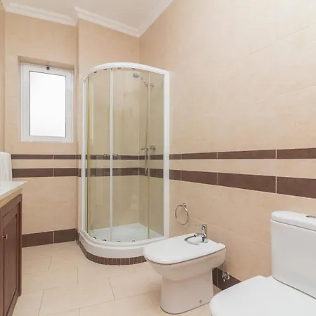 Maioral Guest house *
